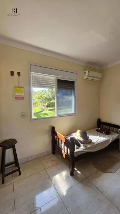Imagem Chácara à venda em Cosmópolis, com 3 quartos