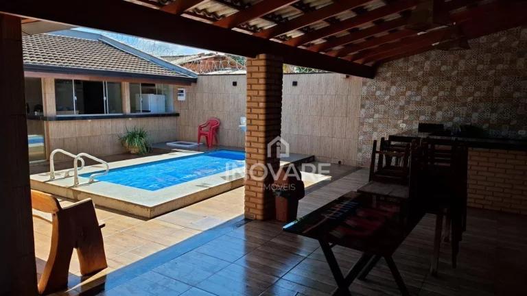 Imagem Casa com 2 dormitórios à venda, 250 m² por R$ 300.000,00 - Dom Velloso - Itumbiara/GO