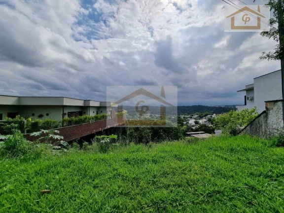 Imagem Alto Padrão, Residencial Golf Village, 534 metros