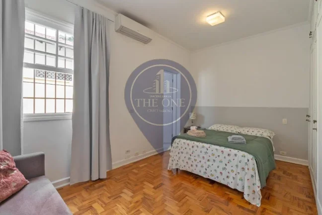 Imagem Casa para venda ou locação no Jardim Europa, São Paulo-SP! 3 quartos, 3 suítes, 2 salas, 3 banheiros, 2 vagas, 300m².