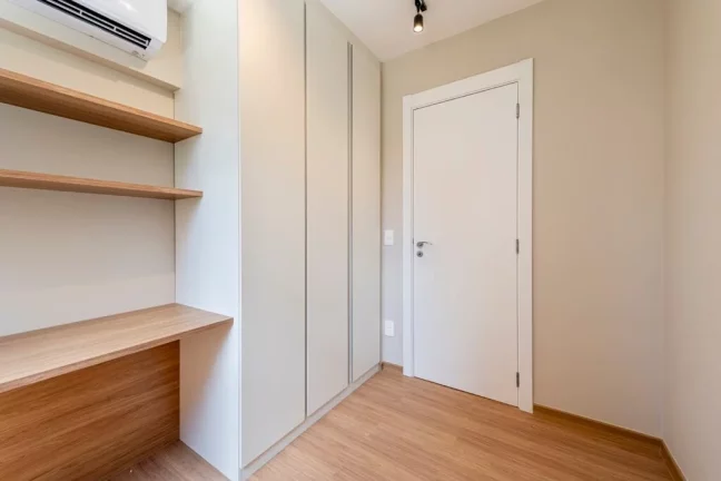 Imagem Apartamento à venda no bairro Passo da Areia - Porto Alegre/RS