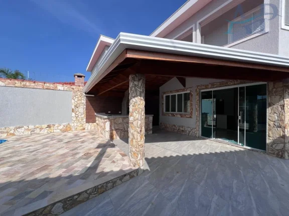 Imagem Casa em Praia Grande com 4 Dormitórios perto da Praia