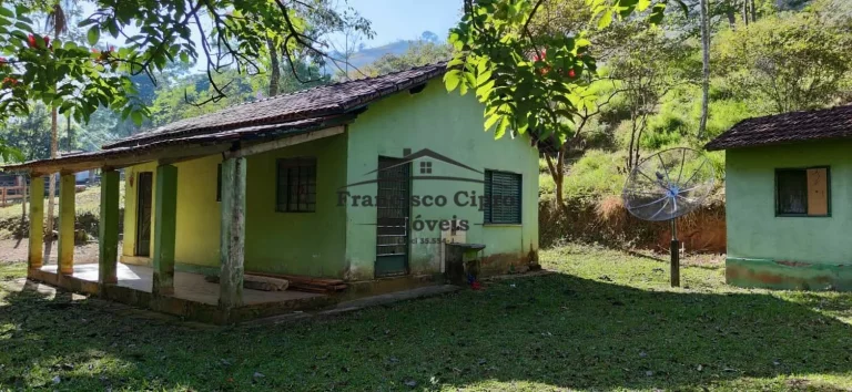 Imagem Sítio à venda no bairro Coloninha - Guaratinguetá/SP
