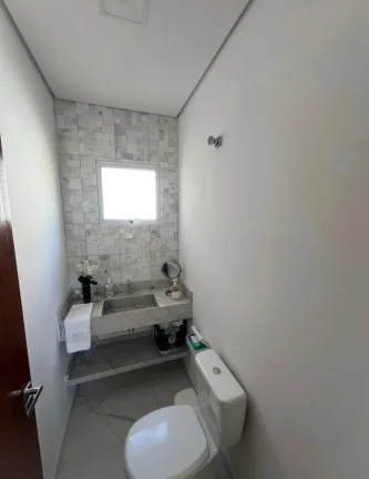 Imagem Casa para Venda em Mairiporã, Terra Preta (Terra Preta), 4 dormitórios, 1 suíte, 3 banheiros, 3 vagas