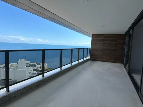 A 5ª Avenida Imóveis selecionou essa exclusiva unidade de Repasse, no Morro Ipiranga Residence: 4 suítes, andar altíssimo, melhor prumada vista mar