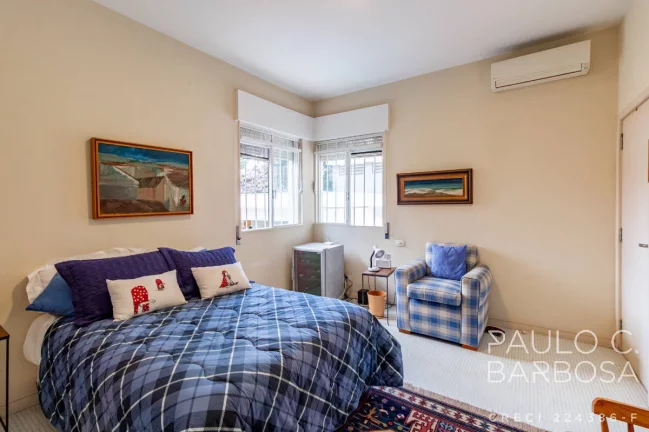 Imagem Vila Madalena Venda - 3 Suítes - 3 Vagas - Piscina aquecida - 180m²