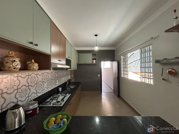 Imagem Casa à Venda no Bairro Nossa Senhora de Fátima – 222m², 3 Quartos, Suíte e Área Gourmet | Patos de Minas