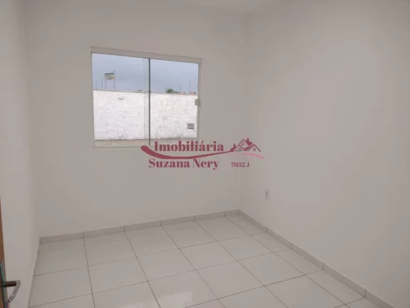 Imagem CASA À VENDA COM 2 QUARTOS EM CONDOMÍNIO