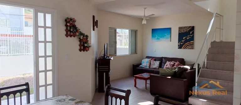 Imagem Sobrado com 4 Quartos