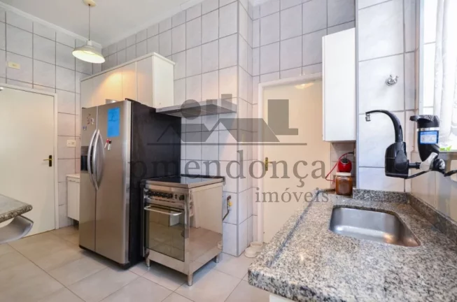 Imagem Apartamento em Higienópolis prédio badalado com 106m², 3 quartos e 1 vaga.