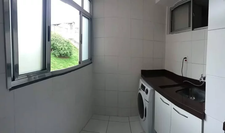 Imagem Apartamento com 2 dormitórios à venda, 63 m² por R$ 307.000 - Jardim Utinga - Santo André/SP