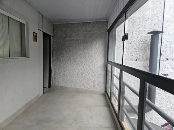 Imagem Sobrado com 3 dormitórios à venda, 218 m² por R$ 900.000,00 - Centro - Poá/SP