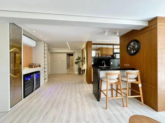 Imagem Apartamento 3 Dormitórios - Bairro Navegantes