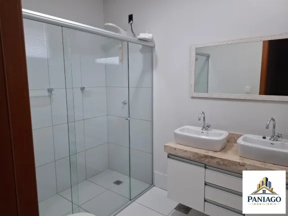 Imagem Casa Porteira Fechada no Belvedere I