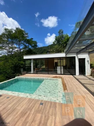 Imagem Casa em Condomínio para Venda em Petrópolis / RJ no bairro Pedro do Rio