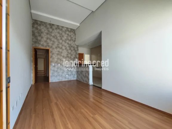 Imagem Casa Moderna no Jardim Chamonix com Suíte, Pé Direito Alto e Área Gourmet com Churrasqueira