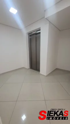 Imagem Salão Comercial de Alto Padrão na Vila Carrão, São Paulo-SP: 17 salas, 30 banheiros, 50 vagas de garagem, 3.337m² de área.