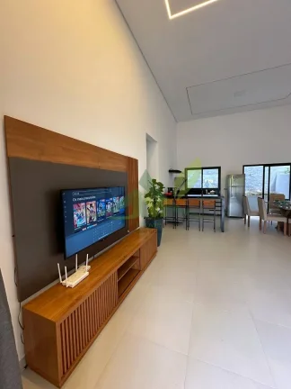 Imagem Linda casa à Venda em Atibaia com Vista para Pedra Grande