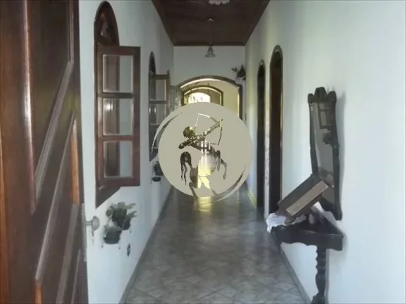 Imagem OPRTUNIDADE! LINDA COM 4 DORMITÓRIOS, SUITE, 8 VAGAS E MUITO VERDE!
