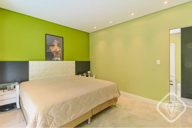 Imagem Casa de luxo no Jardim Isabel
Conforto, elegância e privacidade na rua mais charmosa da Zona Sul

V...