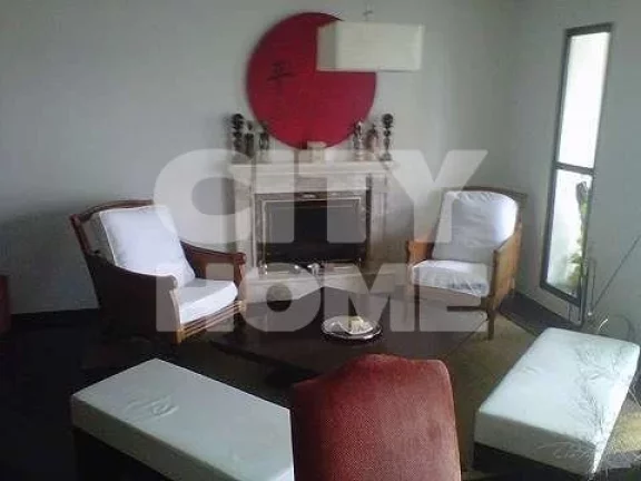 Imagem Cobertura com 380m² na Vila Nova Conceição. Amplo living em madeira tábuas de ipê em "L" para 0...