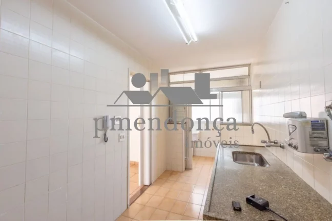 Imagem Apartamento em Pinheiros com 92m², 3 quartos (1sui­te) e 2 vagas fixas.