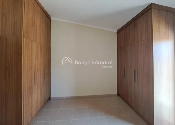 Imagem Casa à venda em condômino fechado no bairro Parque Imperador