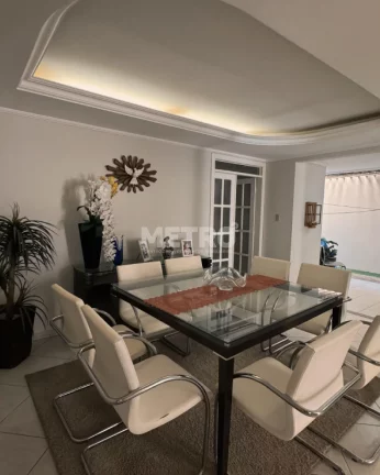 Imagem Casa na Orla de Petrolina, 3 suítes, Piscina, Área gourmet, 2 salas