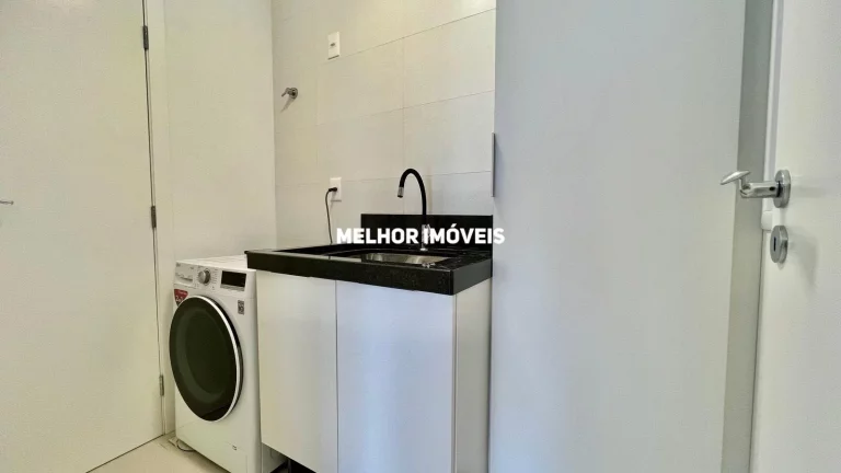 Imagem Apartamento á venda com 3 suítes e 3 vagas localizado no centro de Balneário Camboriú