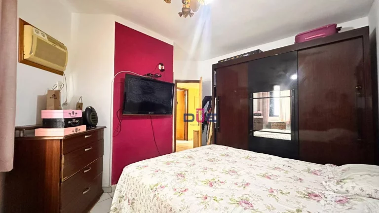 Imagem Apartamento com 2 dormitórios sendo 1 suite No Embaré. vaga demarcada, salao festas amplo, churrasqueira, e salao de jogos. Andar alto com vista livre