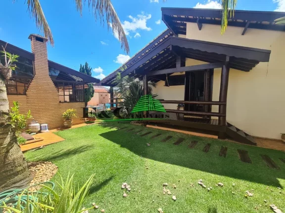 Imagem Casa para Venda em São Carlos, Jardim Cardinalli, 3 dormitórios, 3 suítes, 6 banheiros, 6 vagas