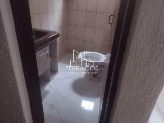 Imagem CONFORTÁVEL CASA COM DOIS DORMITÓRIOS - JARDIM BERTIOGA - VÁRZEA PAULISTA