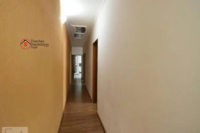 Imagem Casa t?(C)rrea com 3 dormitórios a venda na Mooca. Garagem para 4 carros e churrasqueira.