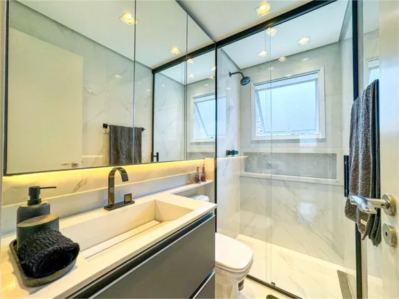 Imagem Apartamento à venda com 3 quartos, sendo 1 suíte, no condomínio rg Identidade Oscar, São Paulo - SP