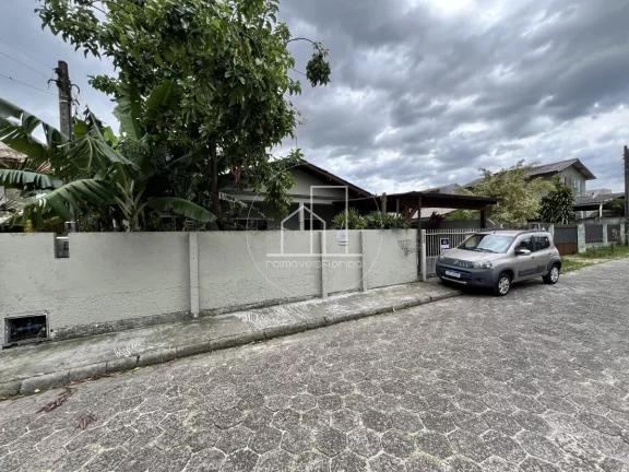 Imagem Casa para Venda em Florianópolis / SC no bairro São João do Rio Vermelho