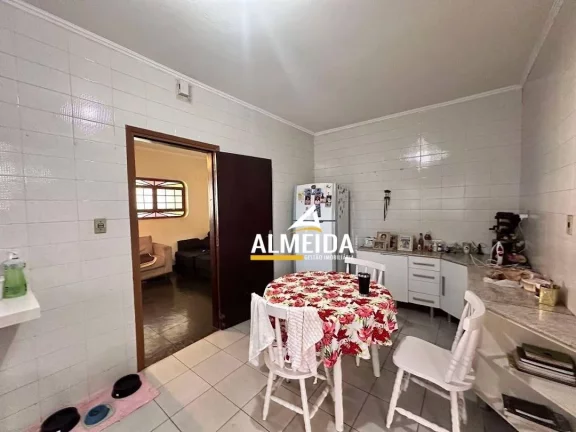 Imagem Casa com 3 dormitórios à venda, 164 m² por R$ 495.000,00 - Cidade Claret - Rio Claro/SP