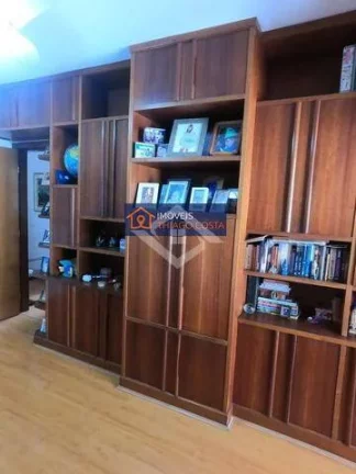 Imagem Casa Triplex dos Seus Sonhos: Luxo e Conforto no Pechincha