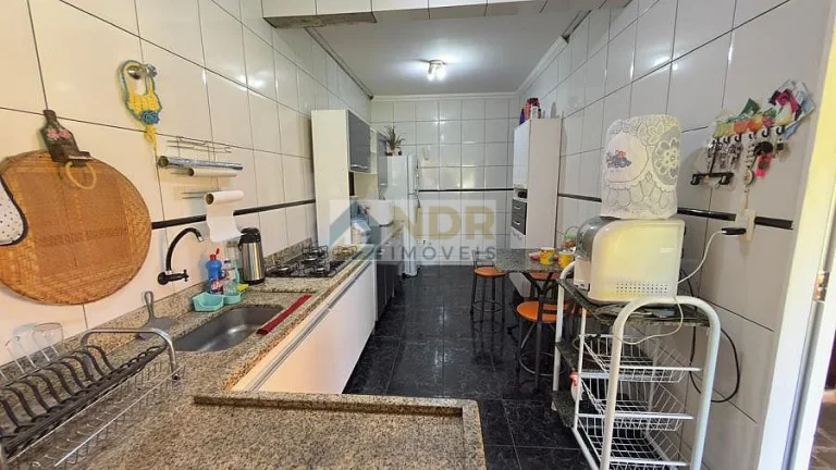 Imagem Excelente Casa com área gourmet e piscina aquecida