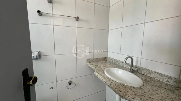 Imagem Apartamento à venda em Campo Grande-MS, bairro Coronel Antonino: 3 quartos, 1 suíte, 2 salas, 1 banheiro, 1 vaga, 68,63 m².