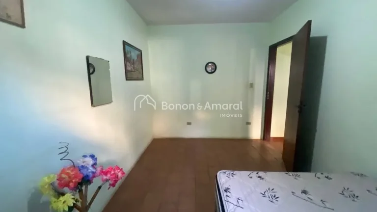 Imagem Sousas o charme de viver (ou investir) em um dos lugares mais desejados de Campinas

Casa de esquina...