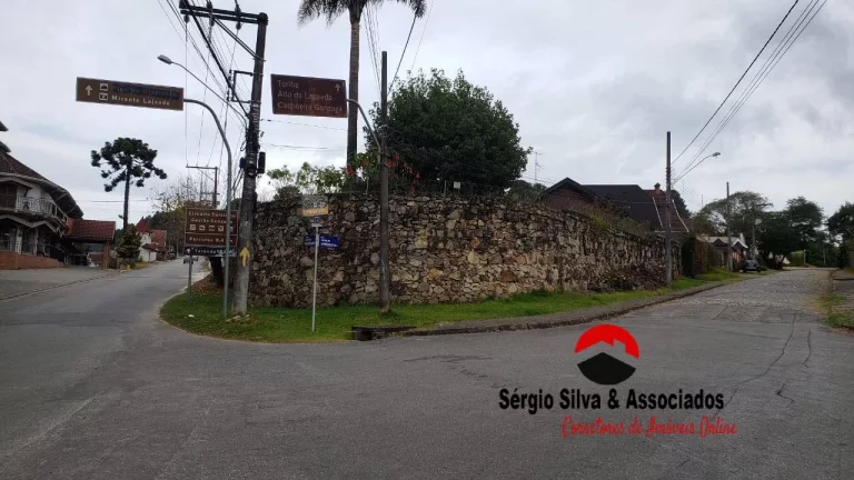 Imagem Terreno a Venda na Vila Matilde em Campos do Jordão-SP