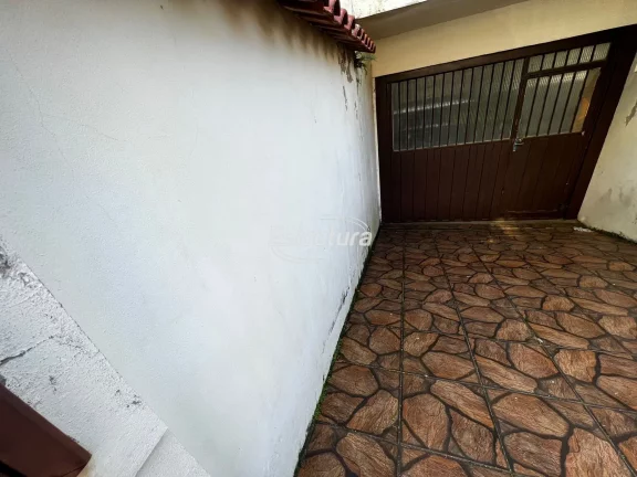 Imagem Uma casa na localização perfeita para você!