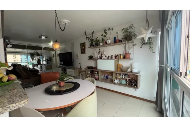 Imagem CR2C 145 Apto 590231197-7 - Apartamento à venda no bairro Centro - Balneário Camboriú/SC