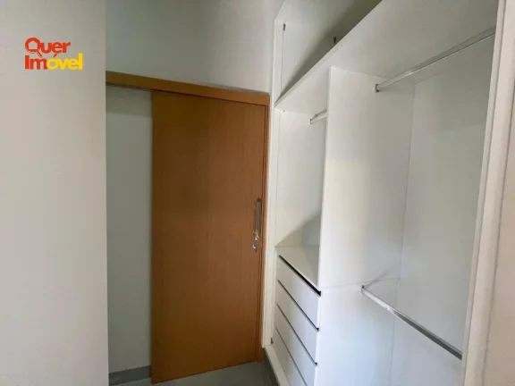 Imagem Casa de Luxo no Condomínio Vivendas da Mata Portal Aroeira - Real Sul, Ribeirão Preto-SP 3 suítes, 2 salas, 4 banheiros, 4 vagas Quer Imóvel Negócios Imobiliários.