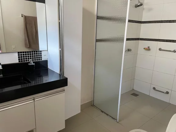 Imagem Casa para Venda em Limeira, Vale das Oliveiras, 3 dormitórios, 1 suíte, 2 banheiros, 4 vagas