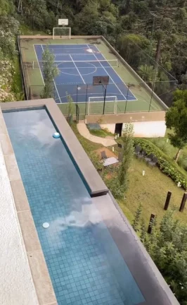 Imagem Apartamento com 1 dormitório à venda, 75 m² por R$ 130.000,00 - Jardim Bevedere - Campos do Jordão/SP