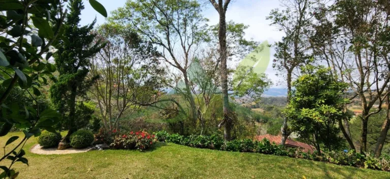 Imagem Casa Térrea com Vista Deslumbrante no Condomínio Rancho Querência – Piracai
