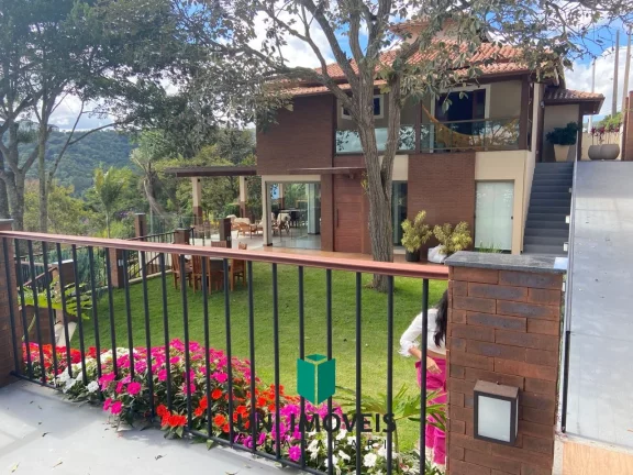 Imagem Linda Casa de 2 Pavimentos com 6 Suítes e Vista Panorâmica para a Rota do Lagarto e Pedra Azul!