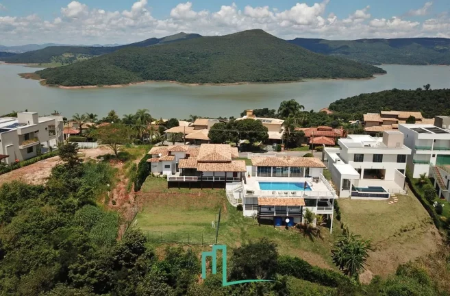 Imagem CASA A VENDA EM ESCARPAS DO LAGO CAPITÓLIO/MG