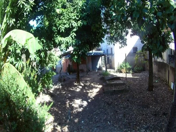 Imagem Carapina, Excelente imóvel e com localização privilegiada, área total 510,40 m², próximo a antiga Rinha de galo de carapina, exatamente na Rua Constante Nery. Terreno possui uma excelente area nos fundos propício para depósitos de material de construção,